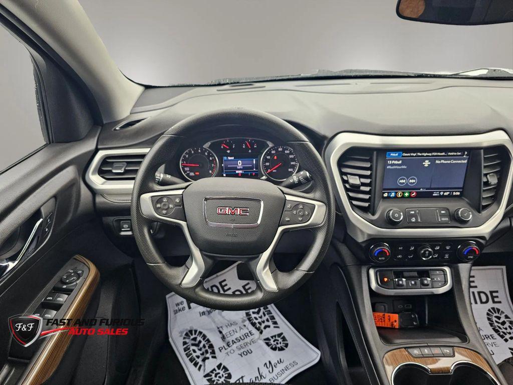 used 2022 GMC Acadia car, priced at $17,850