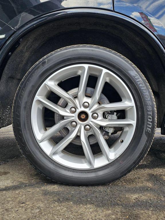 used 2024 Dodge Durango car, priced at $25,405