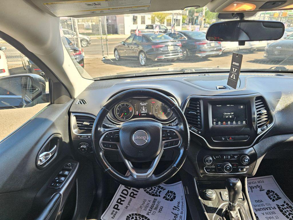 used 2020 Jeep Cherokee car, priced at $20,995