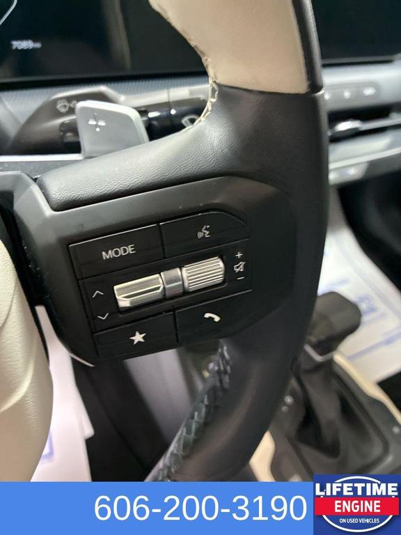 used 2025 Kia K4 car