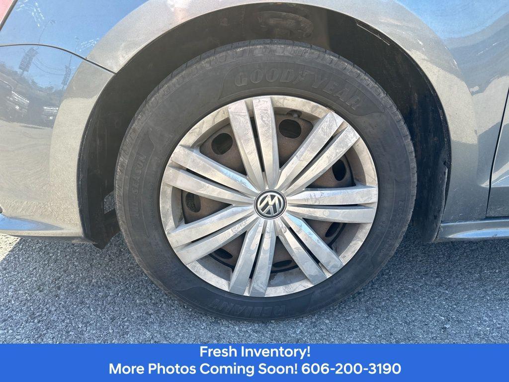 used 2017 Volkswagen Jetta car, priced at $6,900
