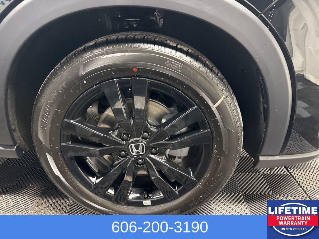 new 2026 Honda HR-V car, priced at $29,200