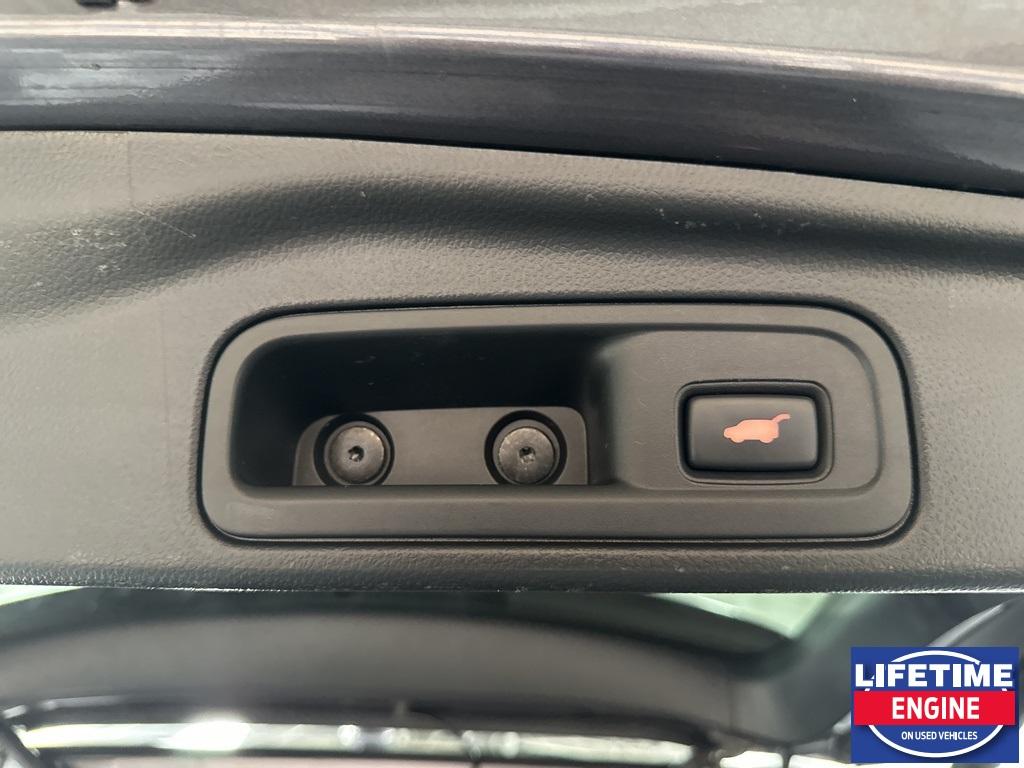 used 2020 Honda Pilot car, priced at $25,900