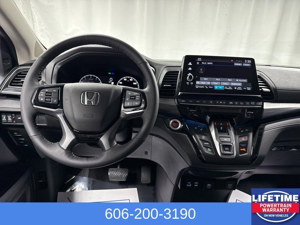 new 2026 Honda Odyssey car, priced at $50,190