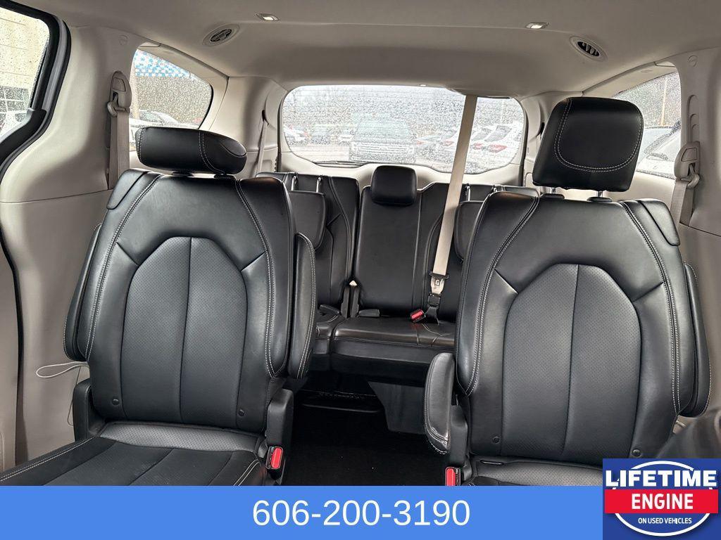 used 2024 Chrysler Pacifica car, priced at $29,362