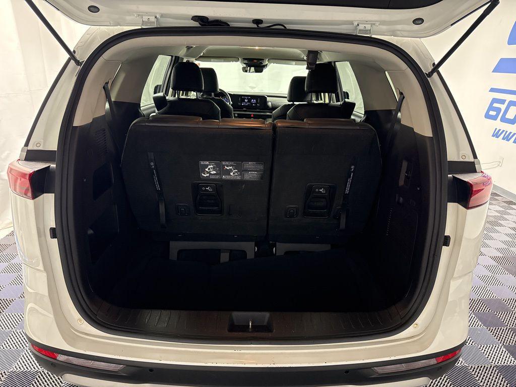 used 2022 Kia Carnival car, priced at $19,523