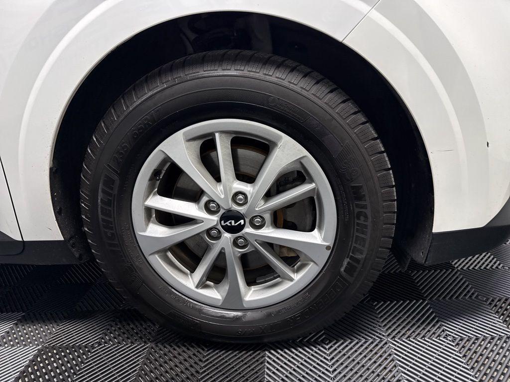 used 2022 Kia Carnival car, priced at $19,523