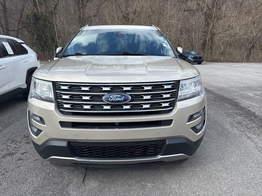 used 2017 Ford Explorer car, priced at $11,000