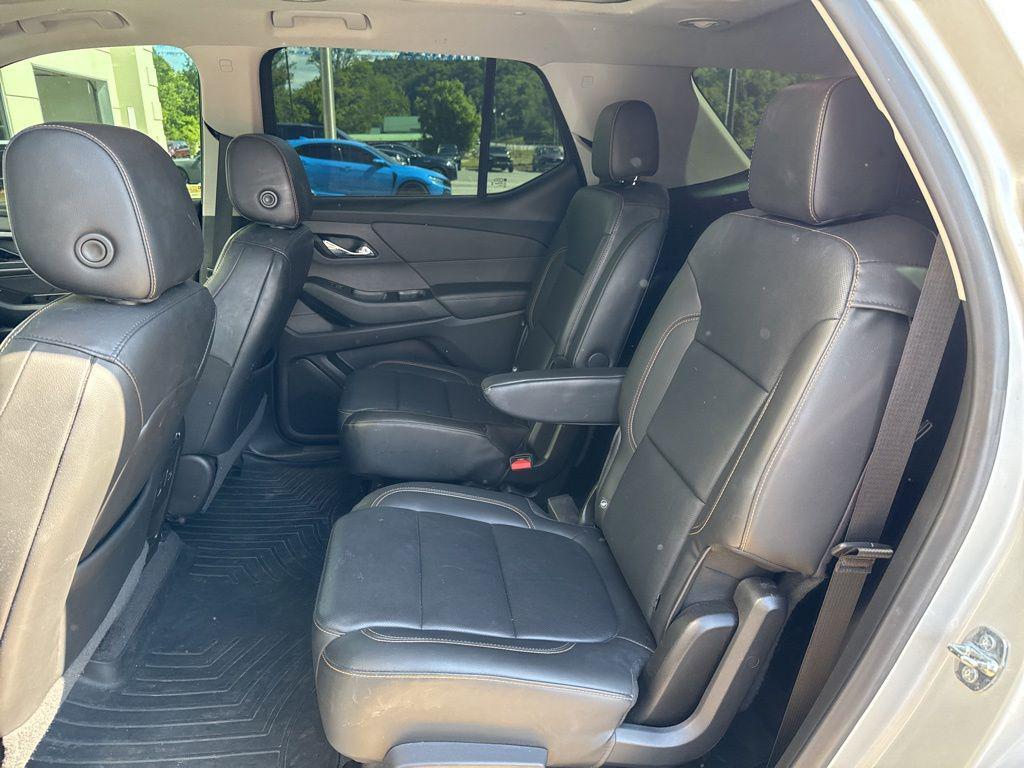 used 2019 Chevrolet Traverse car, priced at $23,575