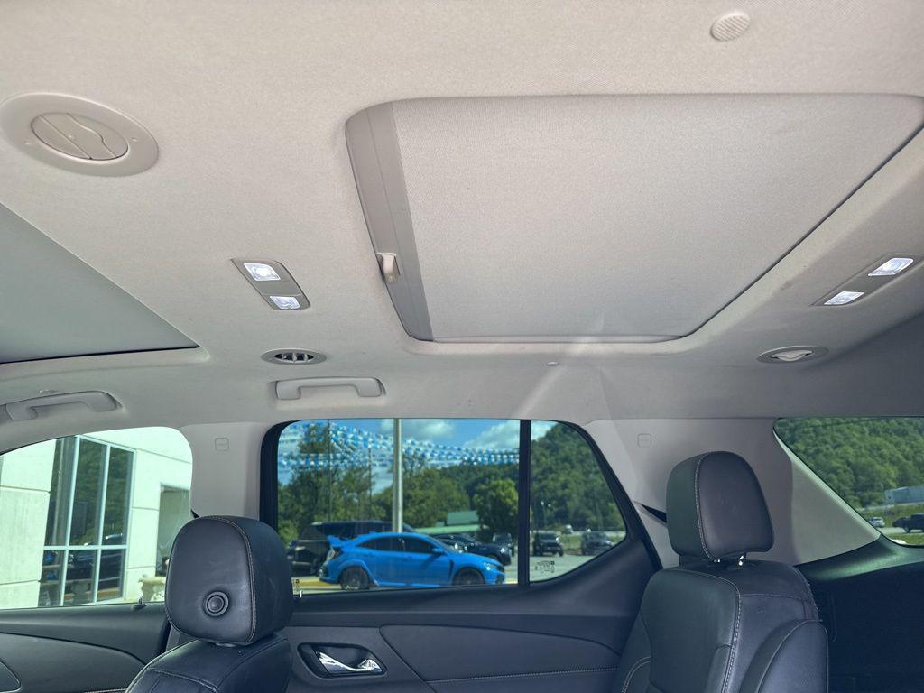 used 2019 Chevrolet Traverse car, priced at $23,575