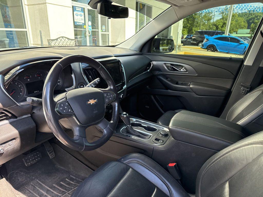used 2019 Chevrolet Traverse car, priced at $23,575