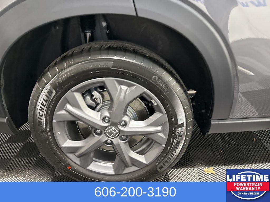 new 2026 Honda HR-V car, priced at $28,650