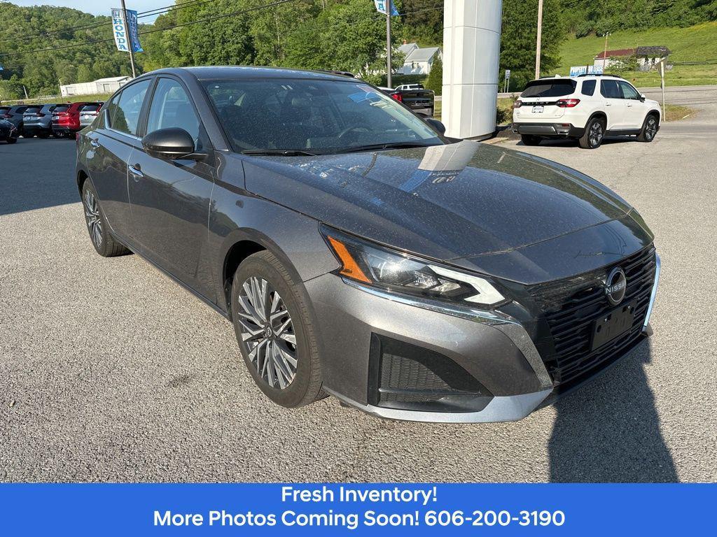 used 2025 Nissan Altima car, priced at $20,469
