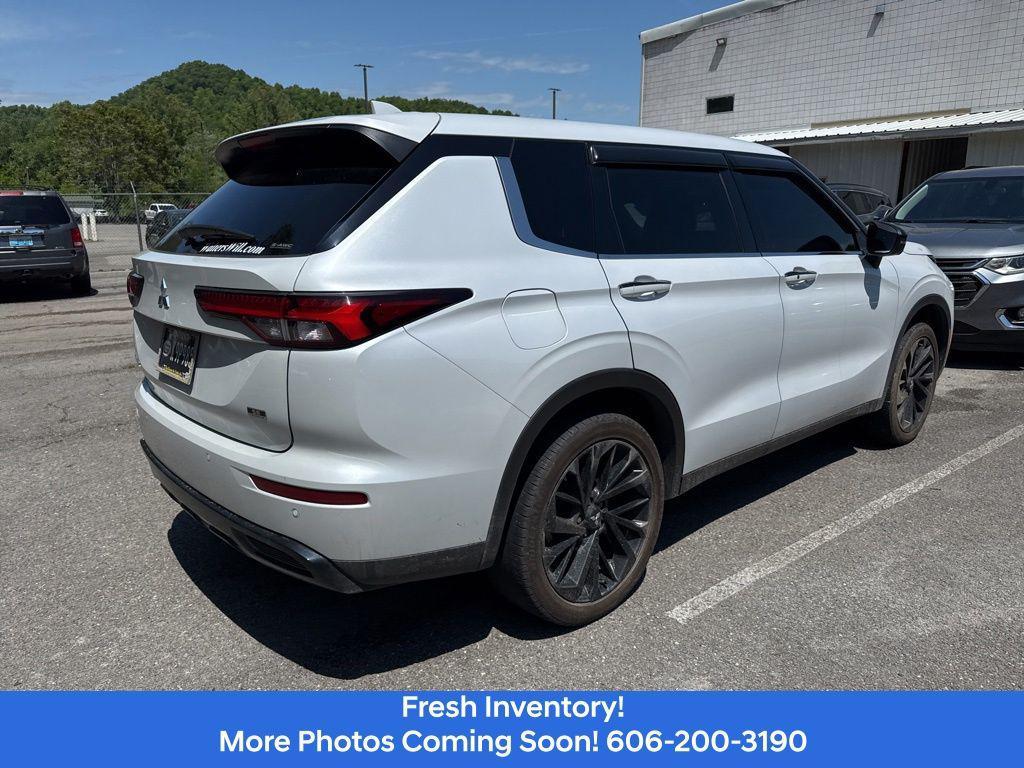 used 2024 Mitsubishi Outlander car, priced at $26,241
