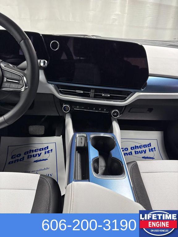 used 2025 Chevrolet Equinox EV car, priced at $24,000