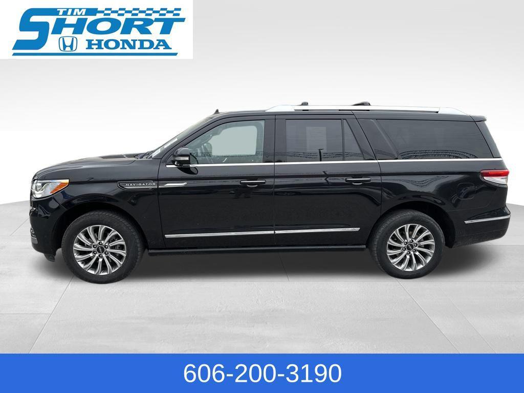 used 2024 Lincoln Navigator car, priced at $60,000