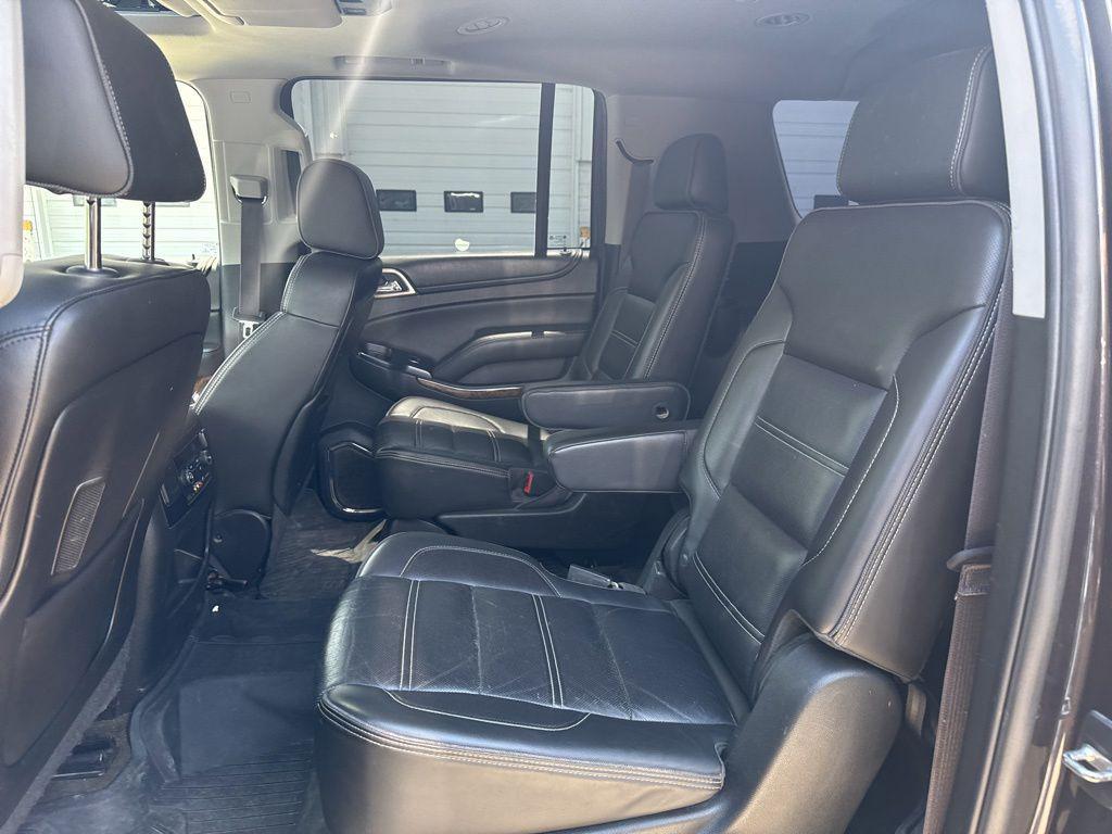 used 2015 GMC Yukon XL car, priced at $12,525