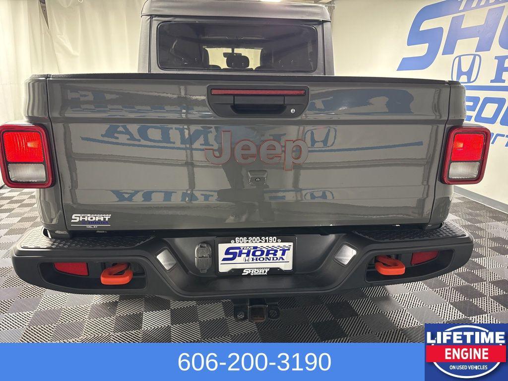 used 2023 Jeep Gladiator car, priced at $32,646