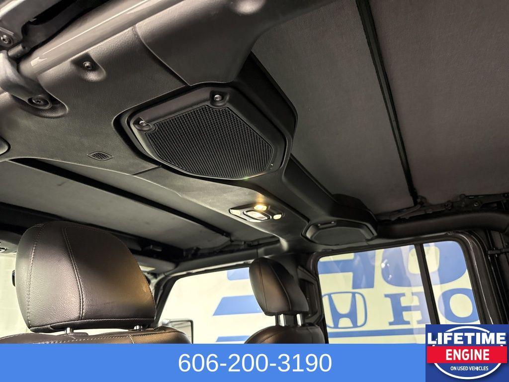 used 2023 Jeep Gladiator car, priced at $32,646