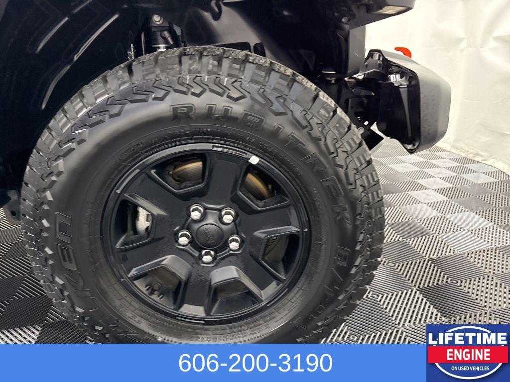 used 2023 Jeep Gladiator car, priced at $32,646