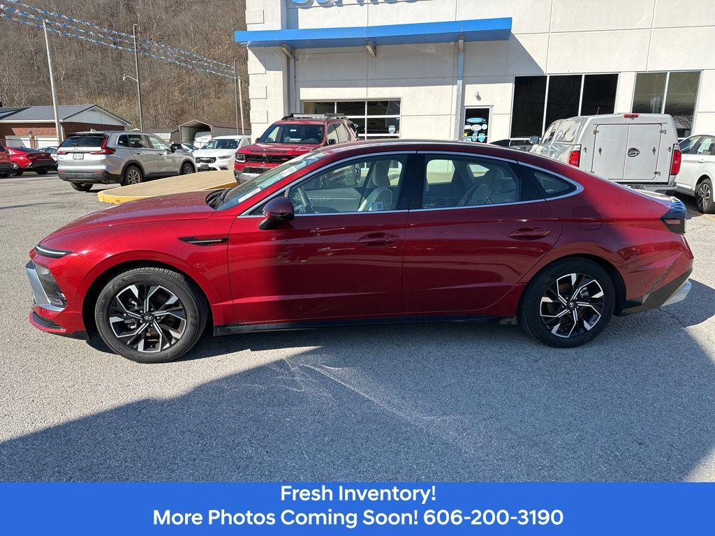 used 2025 Hyundai Sonata car, priced at $22,263