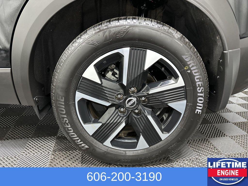 used 2025 Nissan Kicks car, priced at $24,714
