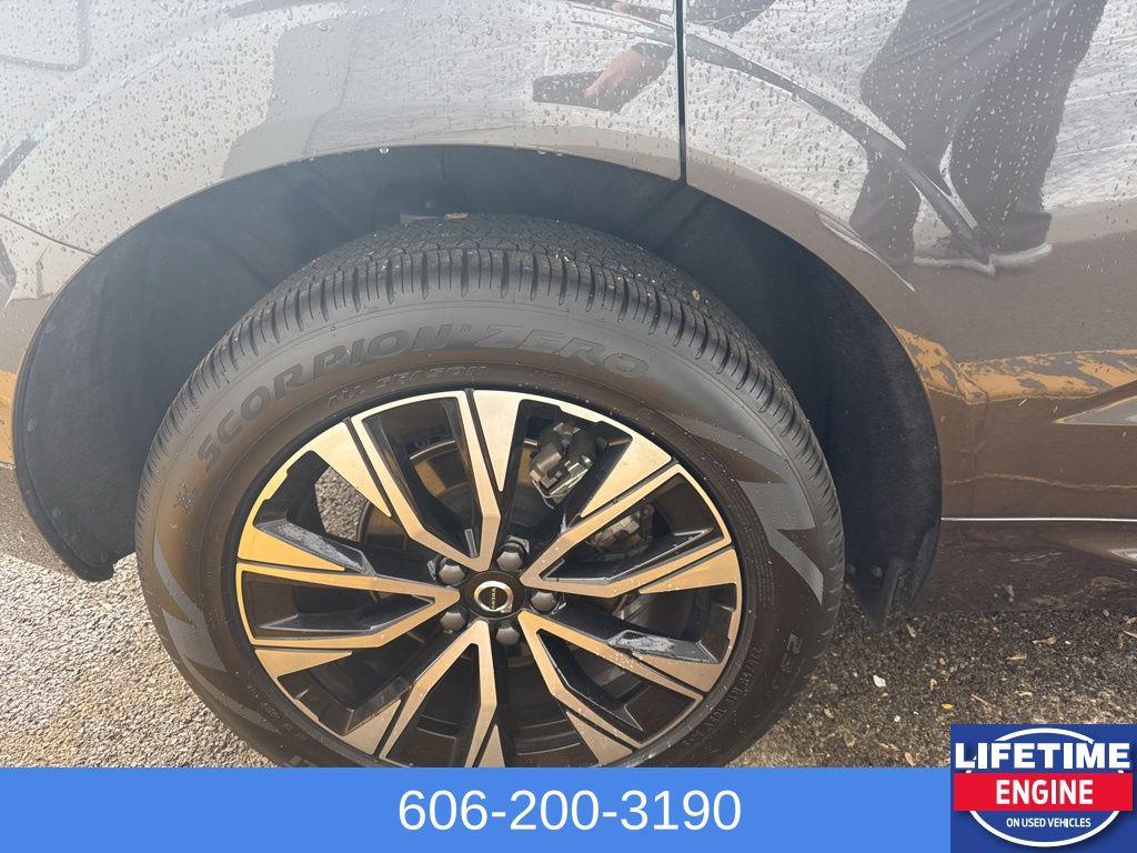 used 2025 Volvo XC60 car, priced at $35,372