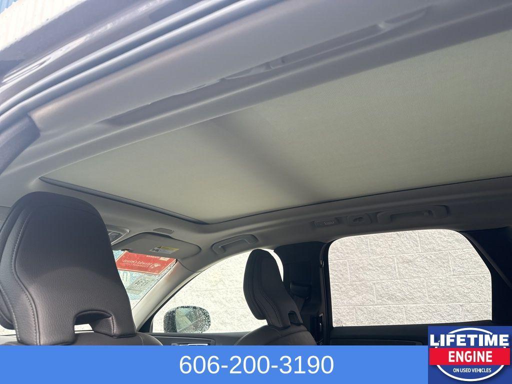 used 2025 Volvo XC60 car, priced at $35,372
