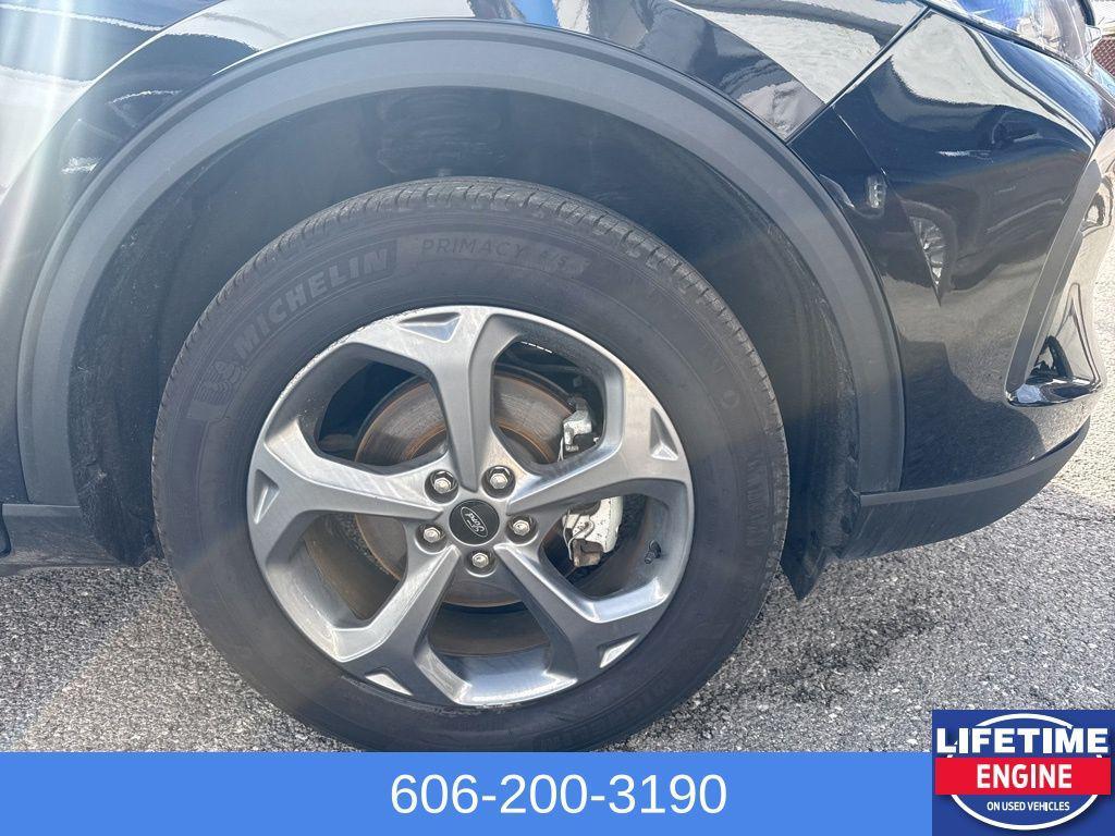 used 2025 Ford Escape car, priced at $28,800