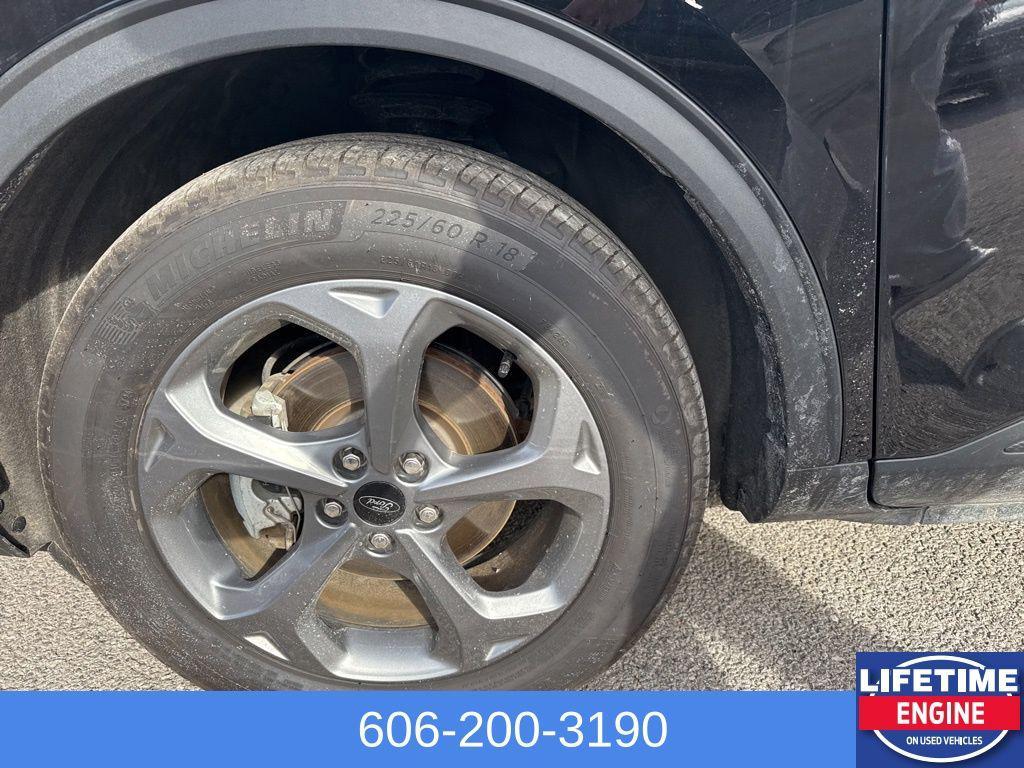 used 2025 Ford Escape car, priced at $28,800