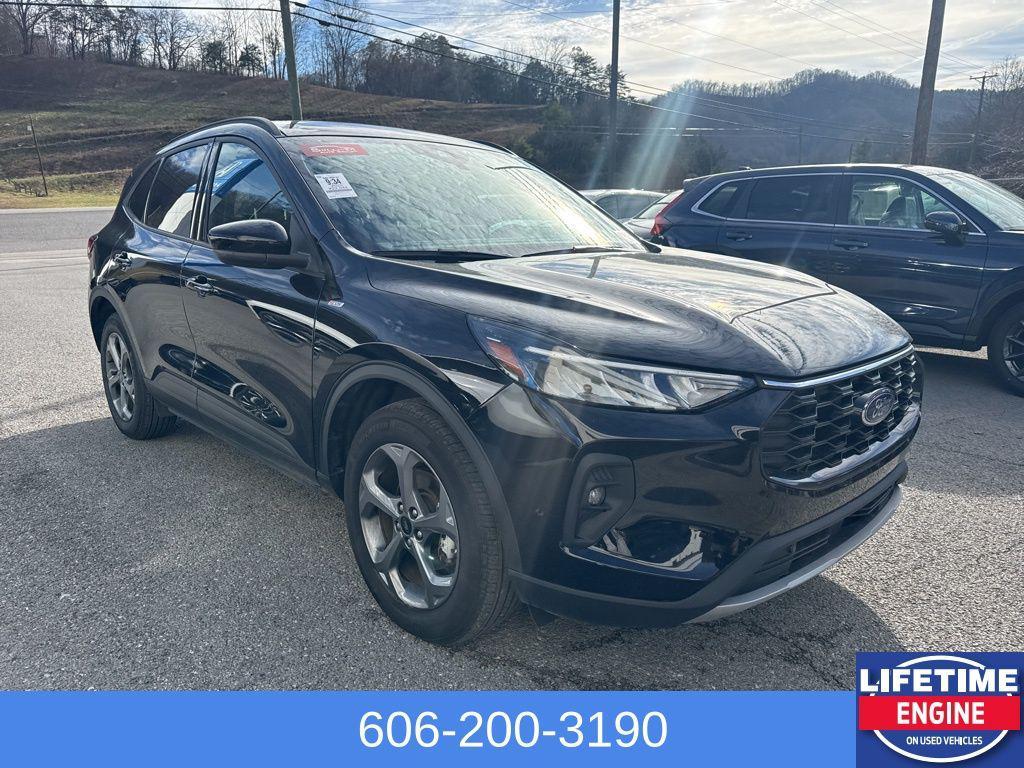 used 2025 Ford Escape car, priced at $28,800
