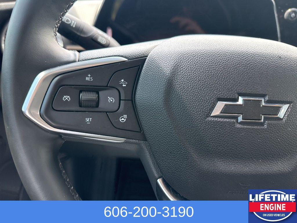 used 2025 Chevrolet Trax car, priced at $24,420