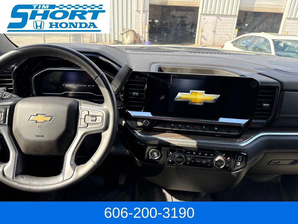 used 2024 Chevrolet Silverado 1500 car, priced at $41,932