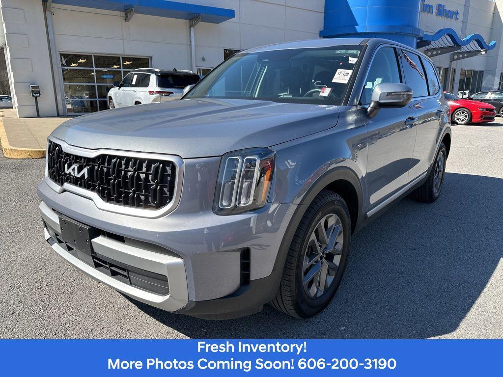 used 2023 Kia Telluride car, priced at $31,500