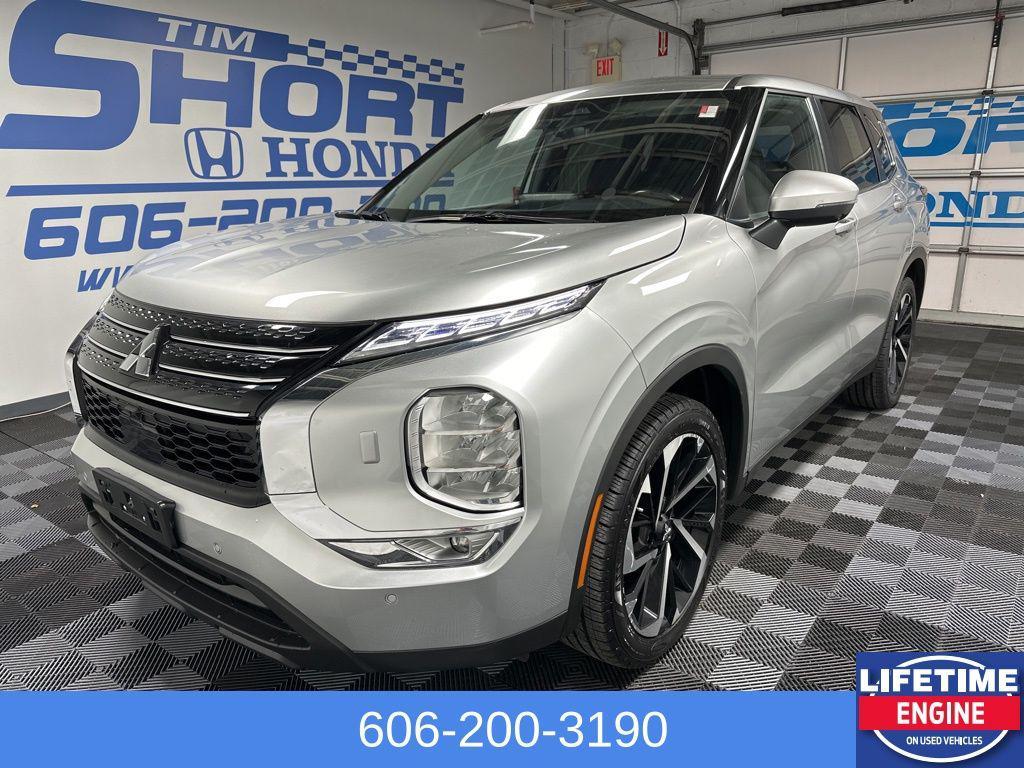 used 2024 Mitsubishi Outlander car, priced at $22,174