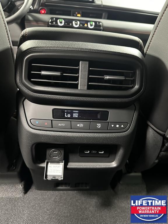 new 2025 Honda Pilot car, priced at $50,950