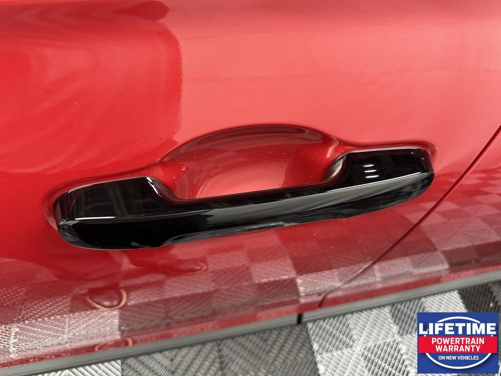 new 2025 Honda Pilot car, priced at $50,950