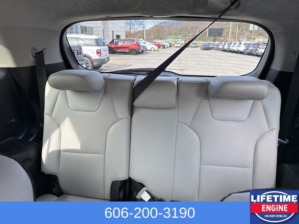 used 2023 Kia Telluride car, priced at $33,234