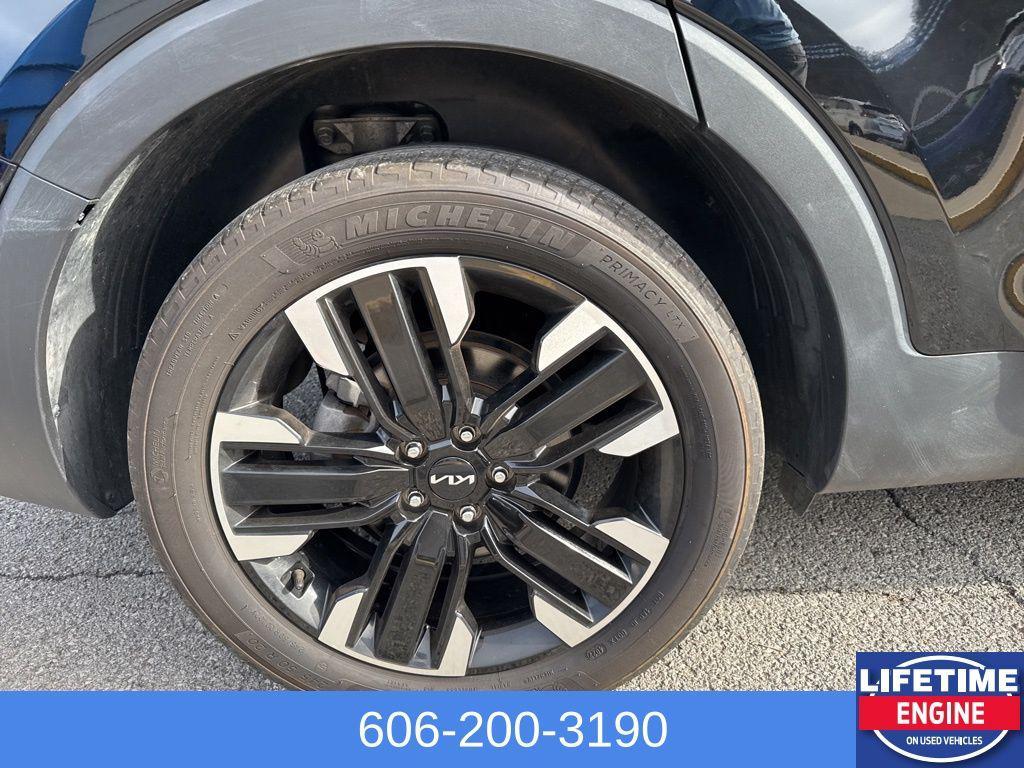 used 2023 Kia Telluride car, priced at $33,234