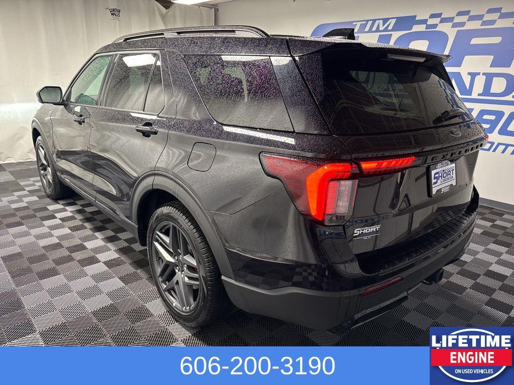 used 2025 Ford Explorer car, priced at $40,152