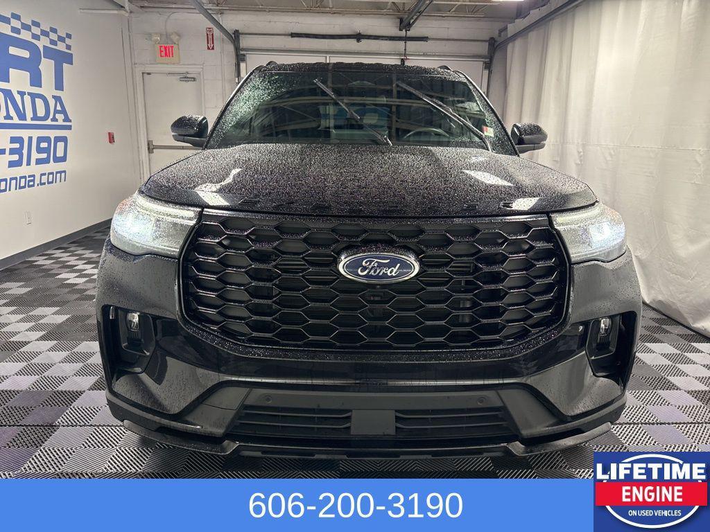 used 2025 Ford Explorer car, priced at $40,152