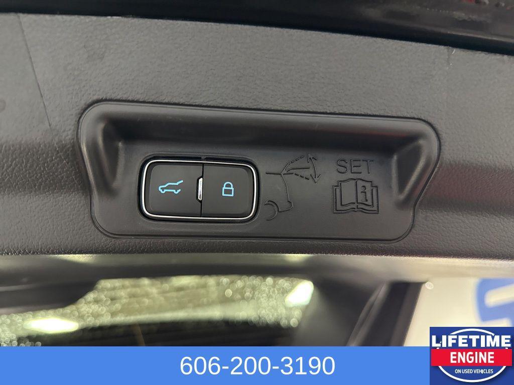 used 2025 Ford Explorer car, priced at $40,152