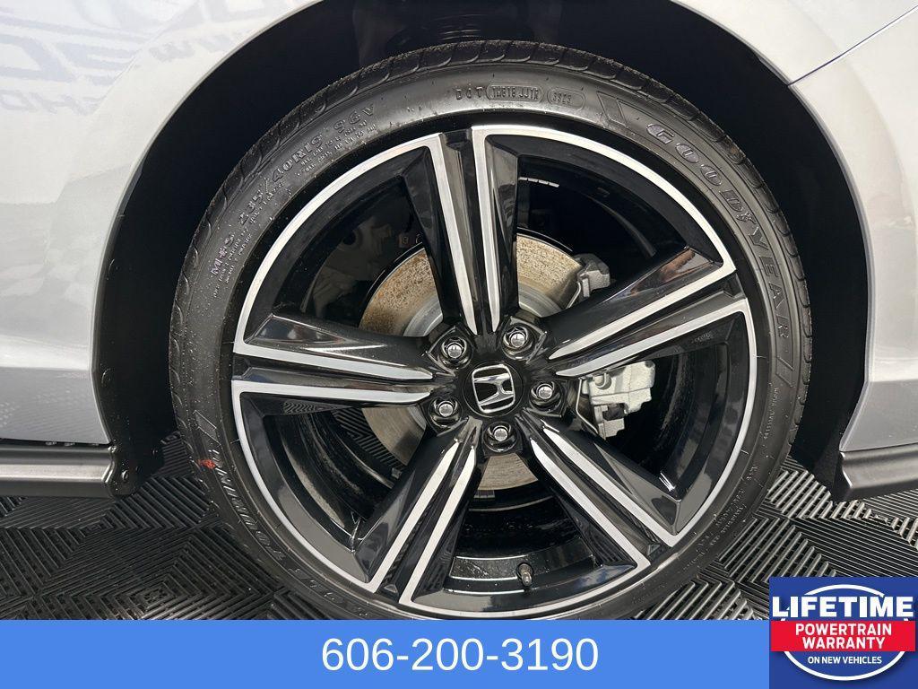 new 2025 Honda Accord Hybrid car, priced at $32,500