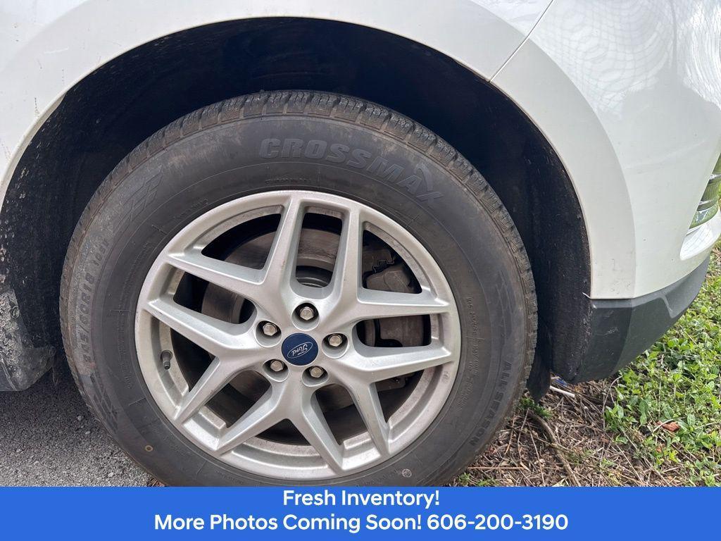 used 2022 Ford Edge car, priced at $18,052