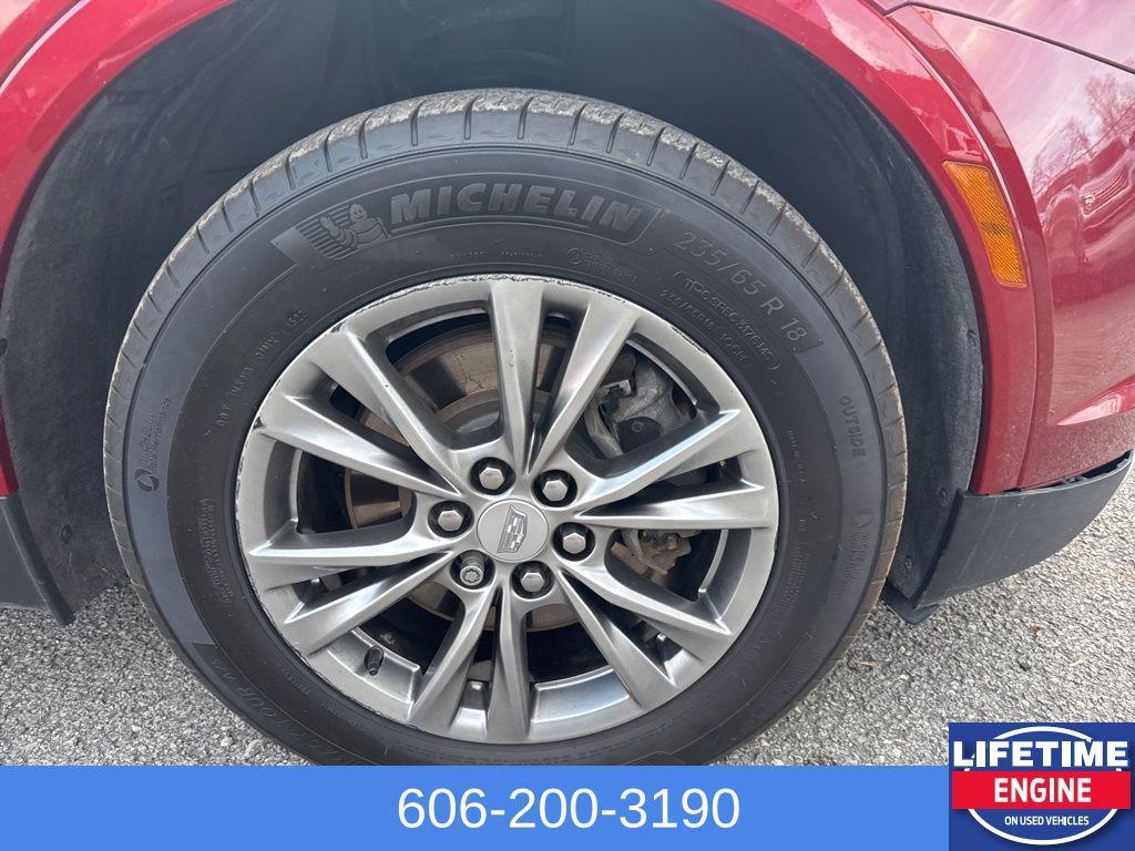 used 2023 Cadillac XT5 car, priced at $30,838