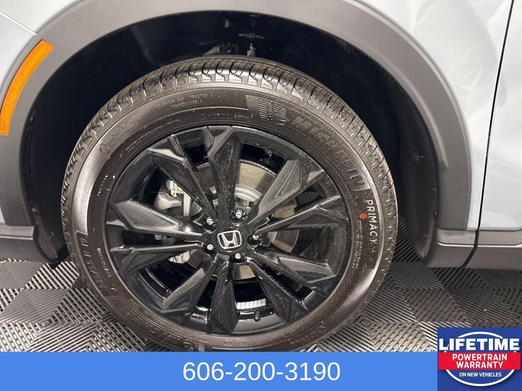 new 2026 Honda CR-V Hybrid car, priced at $44,455