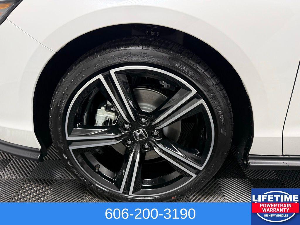 new 2026 Honda Accord Hybrid car, priced at $35,876