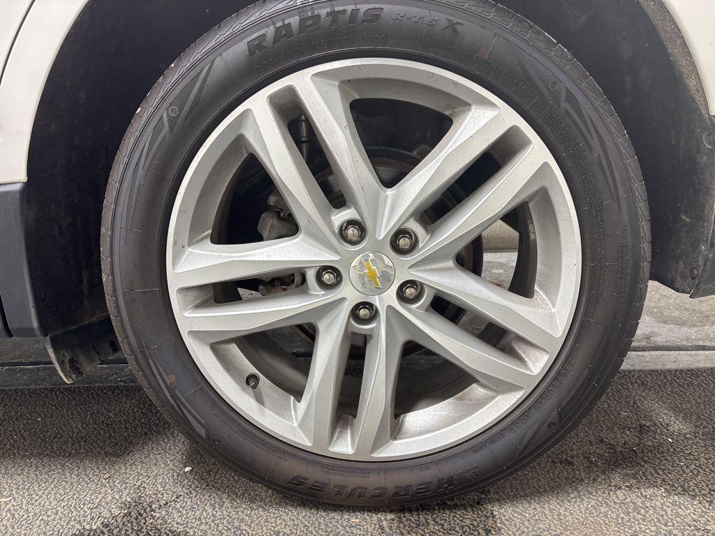 used 2020 Chevrolet Equinox car, priced at $16,698