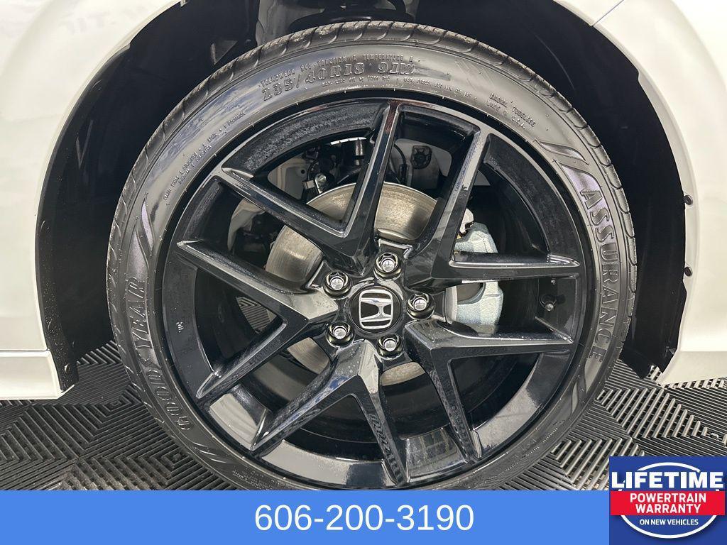 new 2026 Honda Civic Hybrid car, priced at $30,945