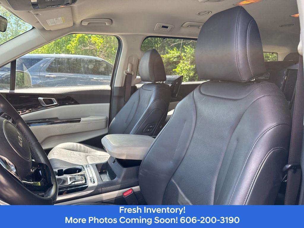 used 2022 Kia Carnival car, priced at $30,615